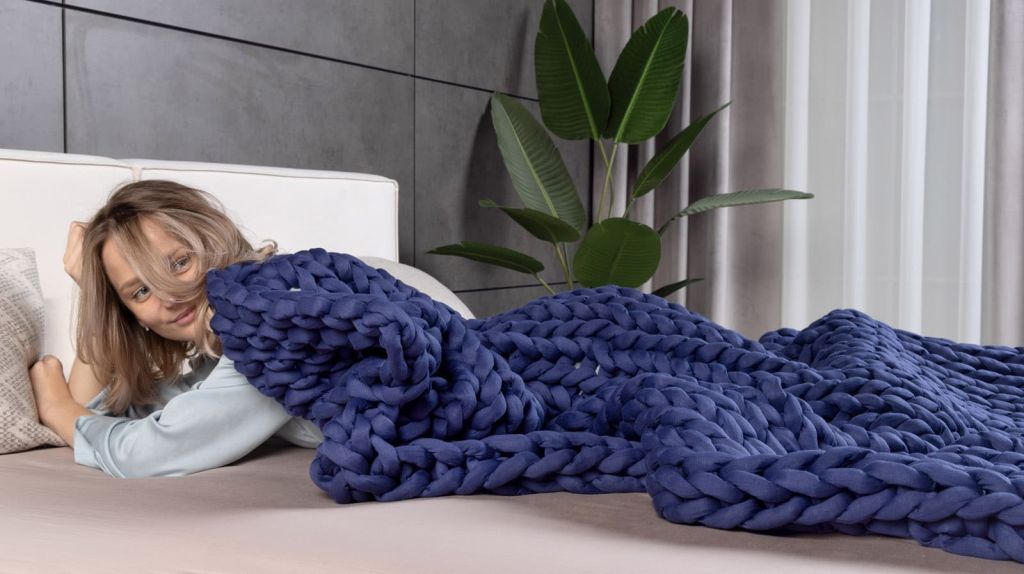gravity-wicker_1.jpg